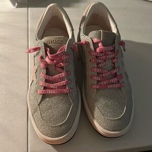 Sliver with glitter vintage Havana's women shoes. Harlow style. Never worn.